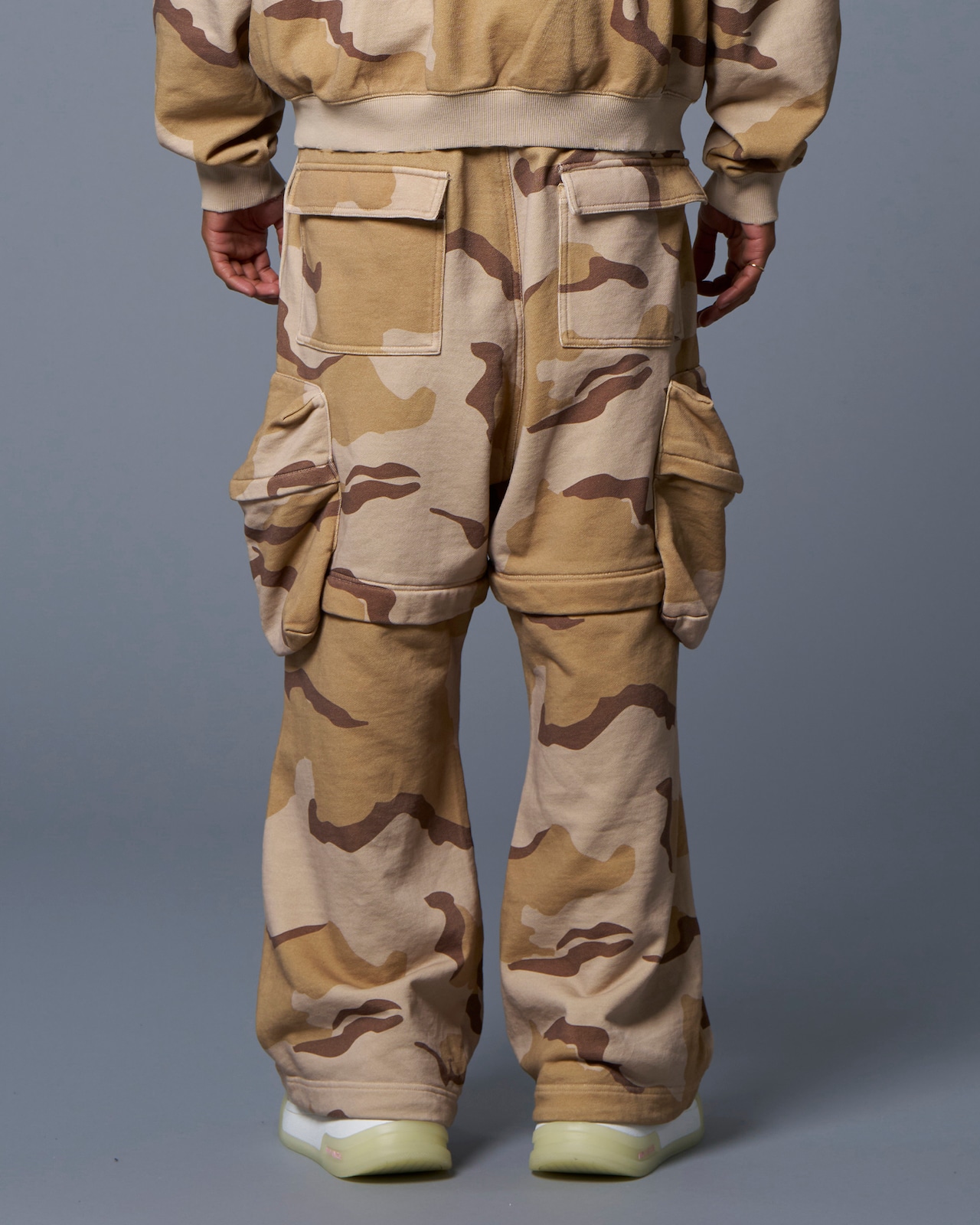 MLVINCE / 2way sweat cargo pants desert