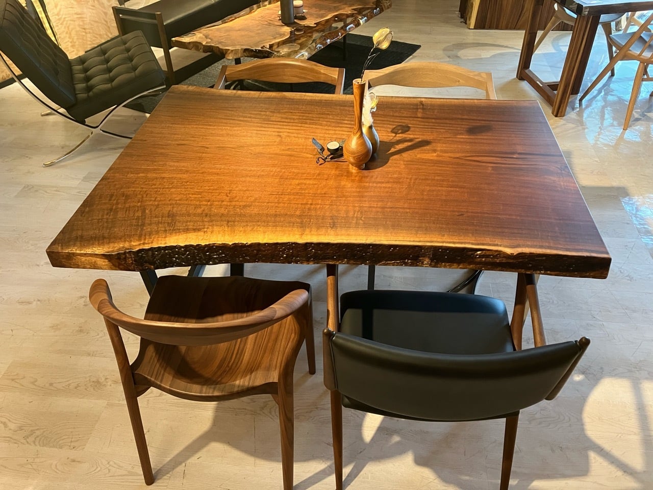 ウォールナット_1400×900-1030×60_青山店_テーブル天板/一枚板 21959