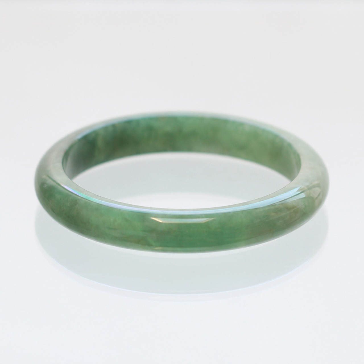 【内径 56.1mm】翡翠甲丸バングル  A貨翡翠 jd_bg1314
