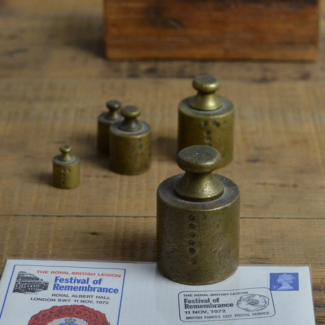 Weight /ウエイト 【B】〈ペーパーウエイト・重り・オブジェ