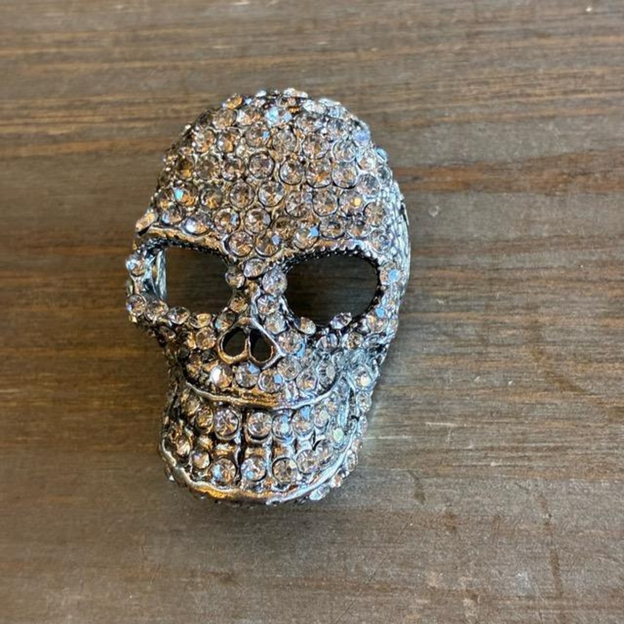 TOPANGA Jewelry Bijou art brooch Skull　ビジューアートブローチ　スカル　ドクロ　プレゼント　プチギフト　ジャケット　帽子　バッグ　ニット