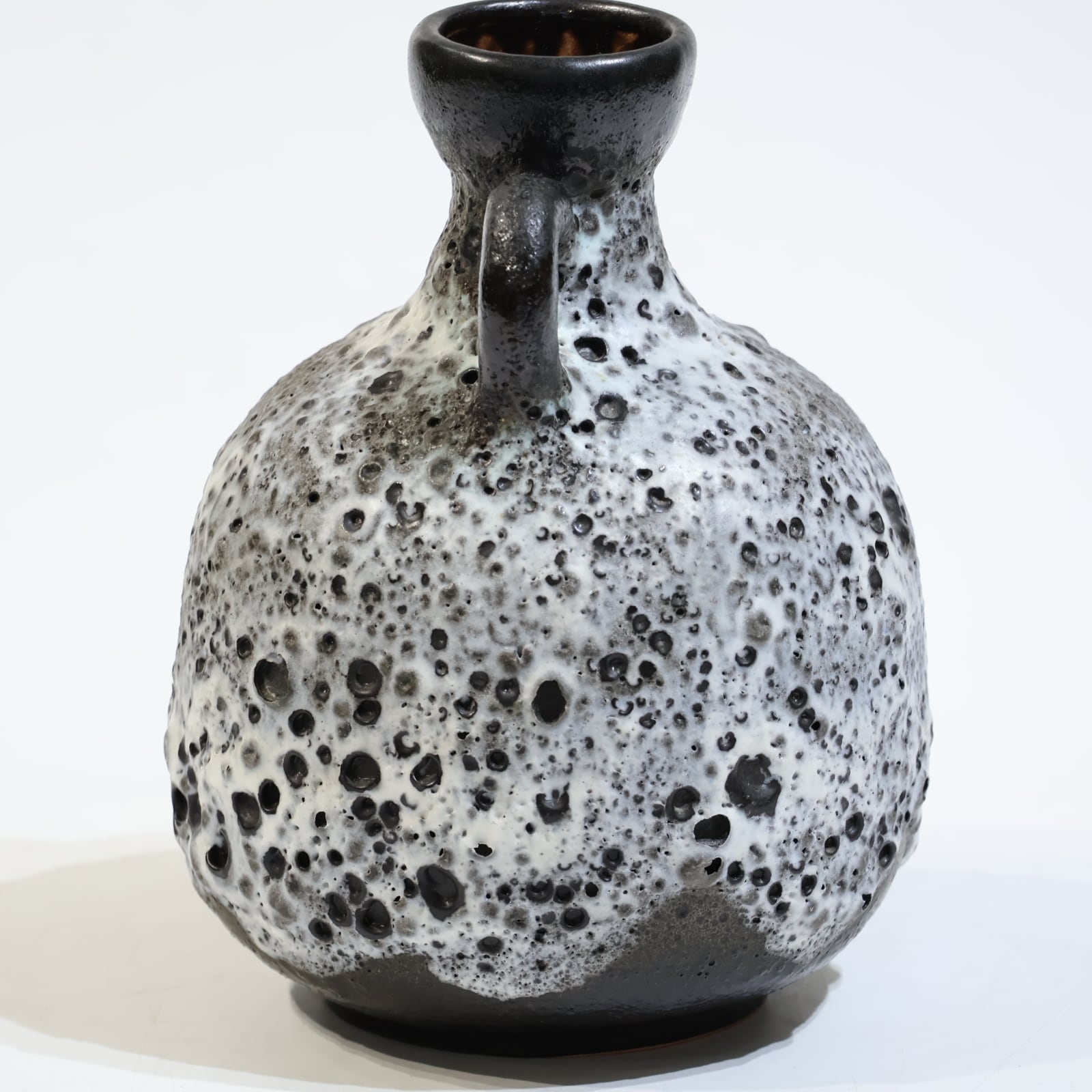 Ruscha-- 18.4cm | Fat Lava & German Art Pottery