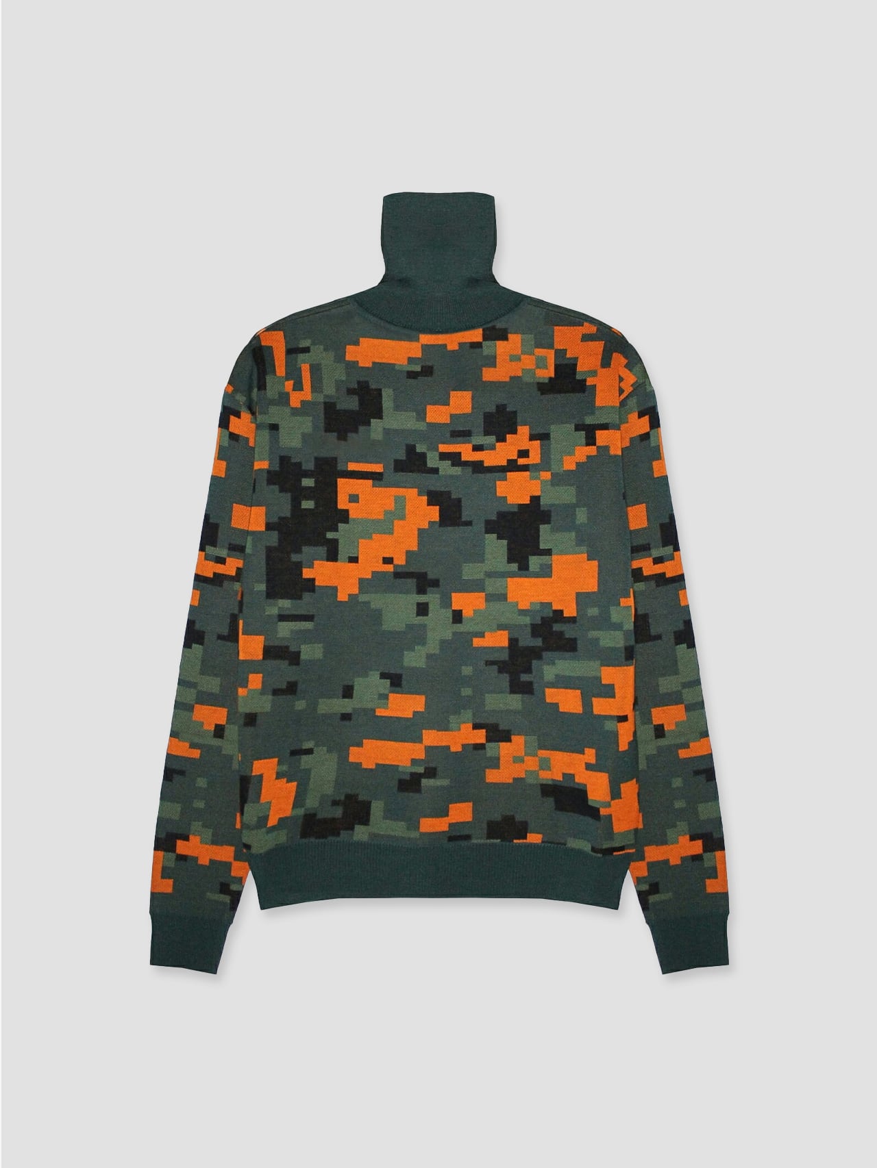 UNEEK BASEMNT - Discover independent style.