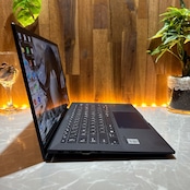 おすすめ‼️ASUS Expertbook☘最高峰i7☘第10世代☘メモリ16GB☘SSD256GB☘️ノートパソコン