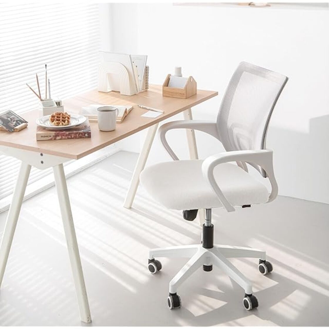 在庫セール』蒸れ防止メッシュ NEOCHAIR オフィスチェア デスクチェア 