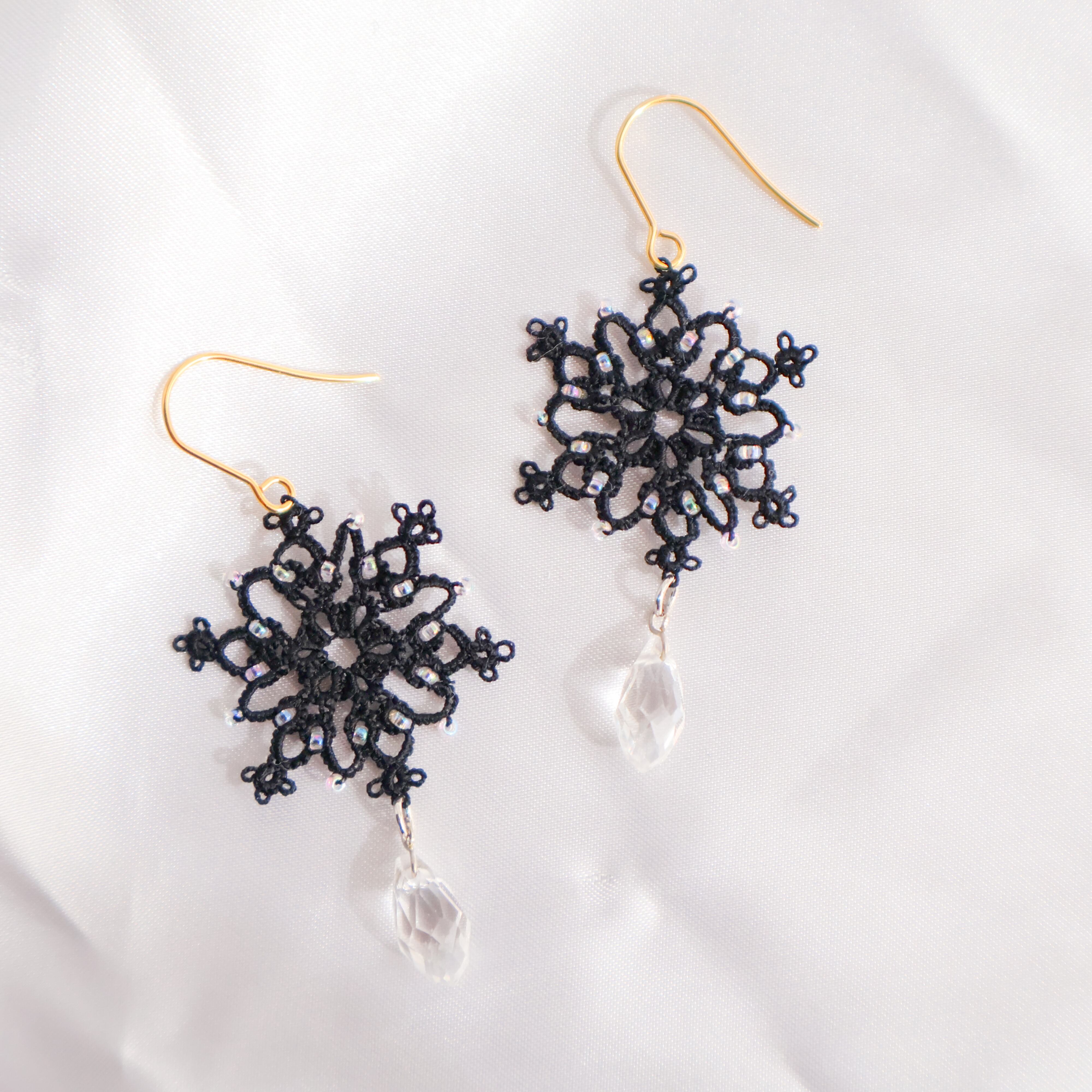 受注製作【雪の結晶】タティングレース pierce/earring | coral