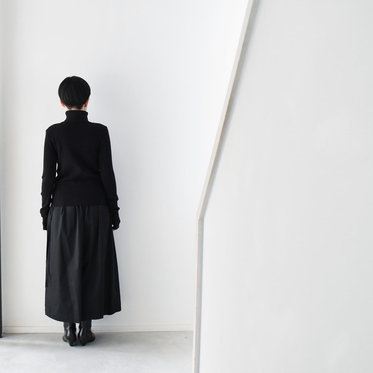 ワイドパンツ（ショート）：黒［PT03HPBK］ | skep-online shop