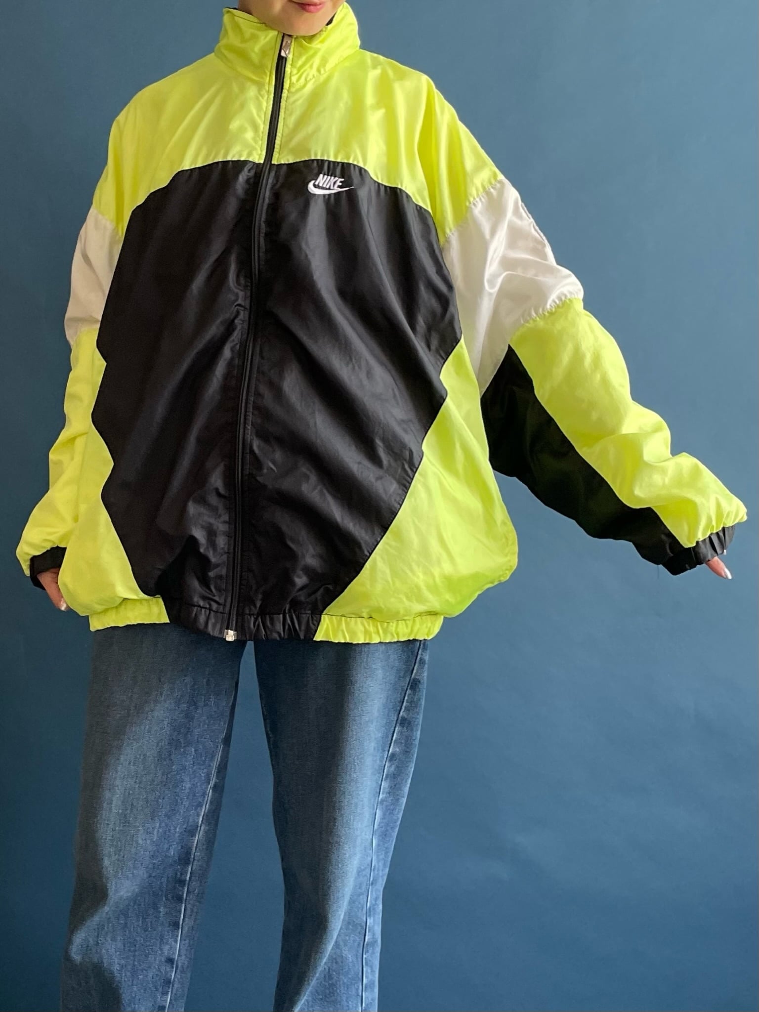 VINTAGE 90s NIKE NYLON JACKET