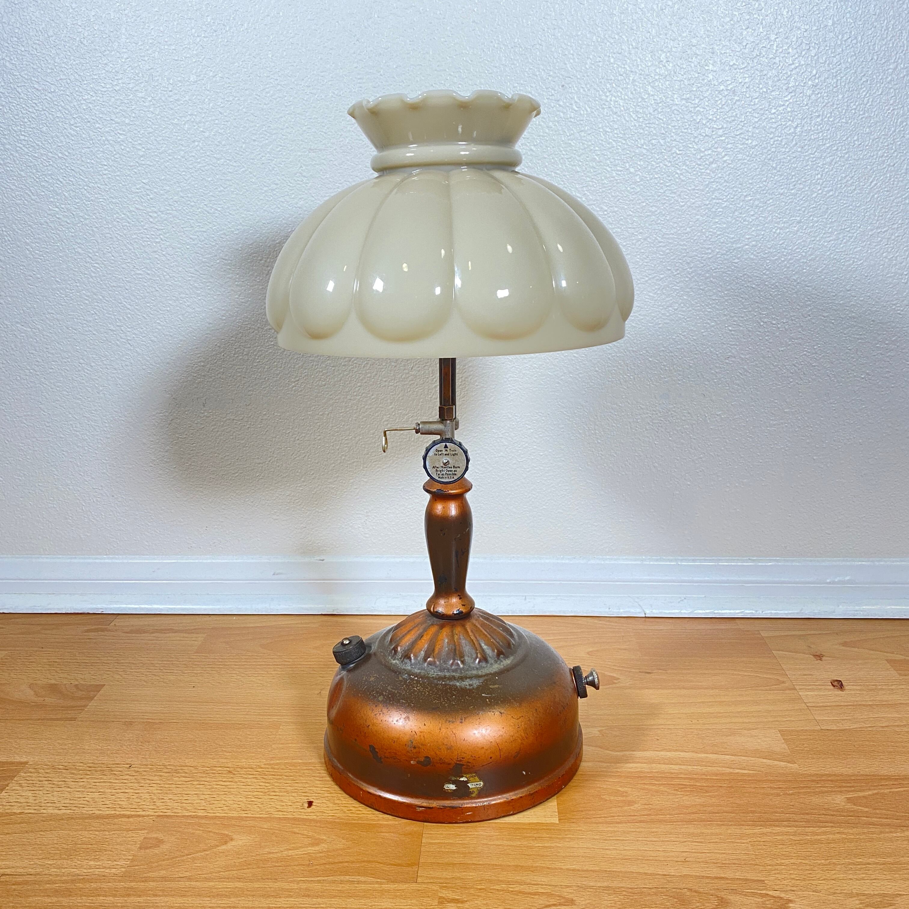 1930's コールマン143 テーブルランプ　ビンテージランプ