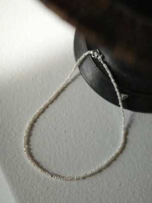 <original>petit pearl choker