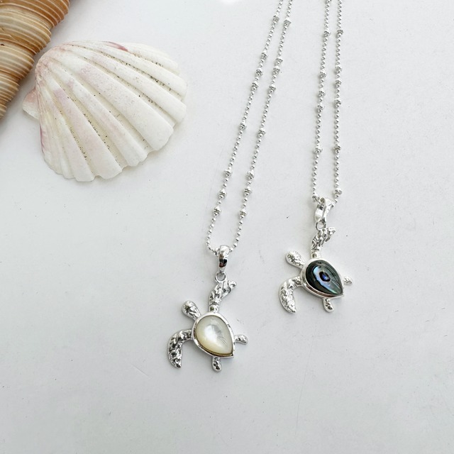 白蝶貝 / アバロン 横カメ ペンダント 亀 （チェーン オプション）