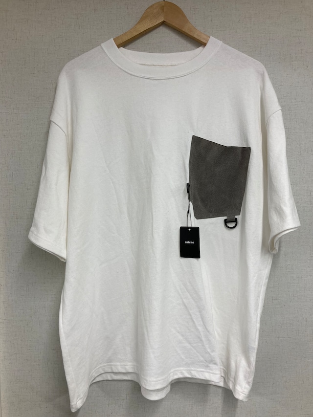 pigsuede pocket tshirt