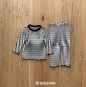 【取寄/韓国直送】Brodyjane モノストライプセットアップ|秋服|ベビー服|韓国子供服|26/AT