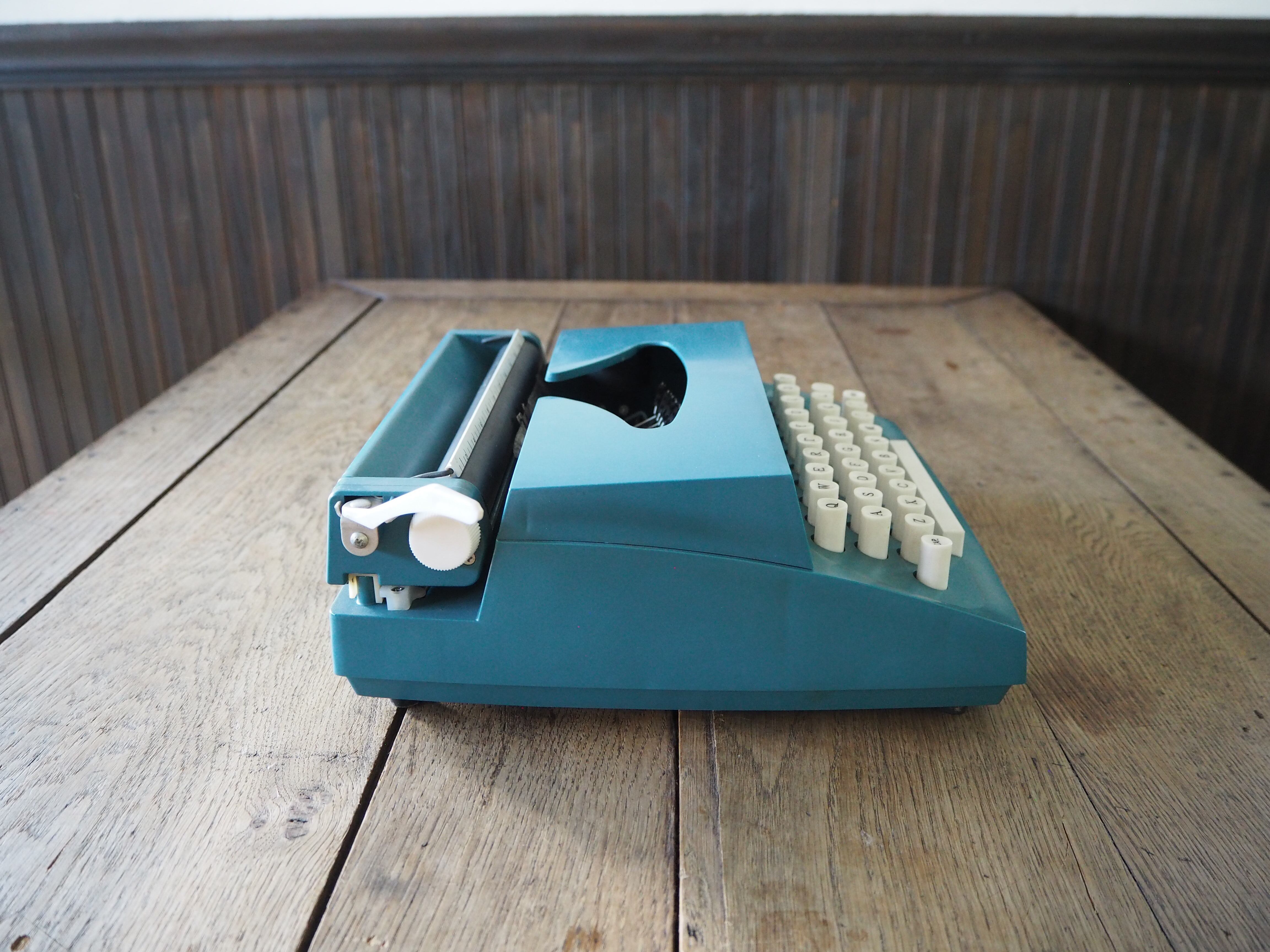 タイプライター 水色 | 家貨屋 kakaya