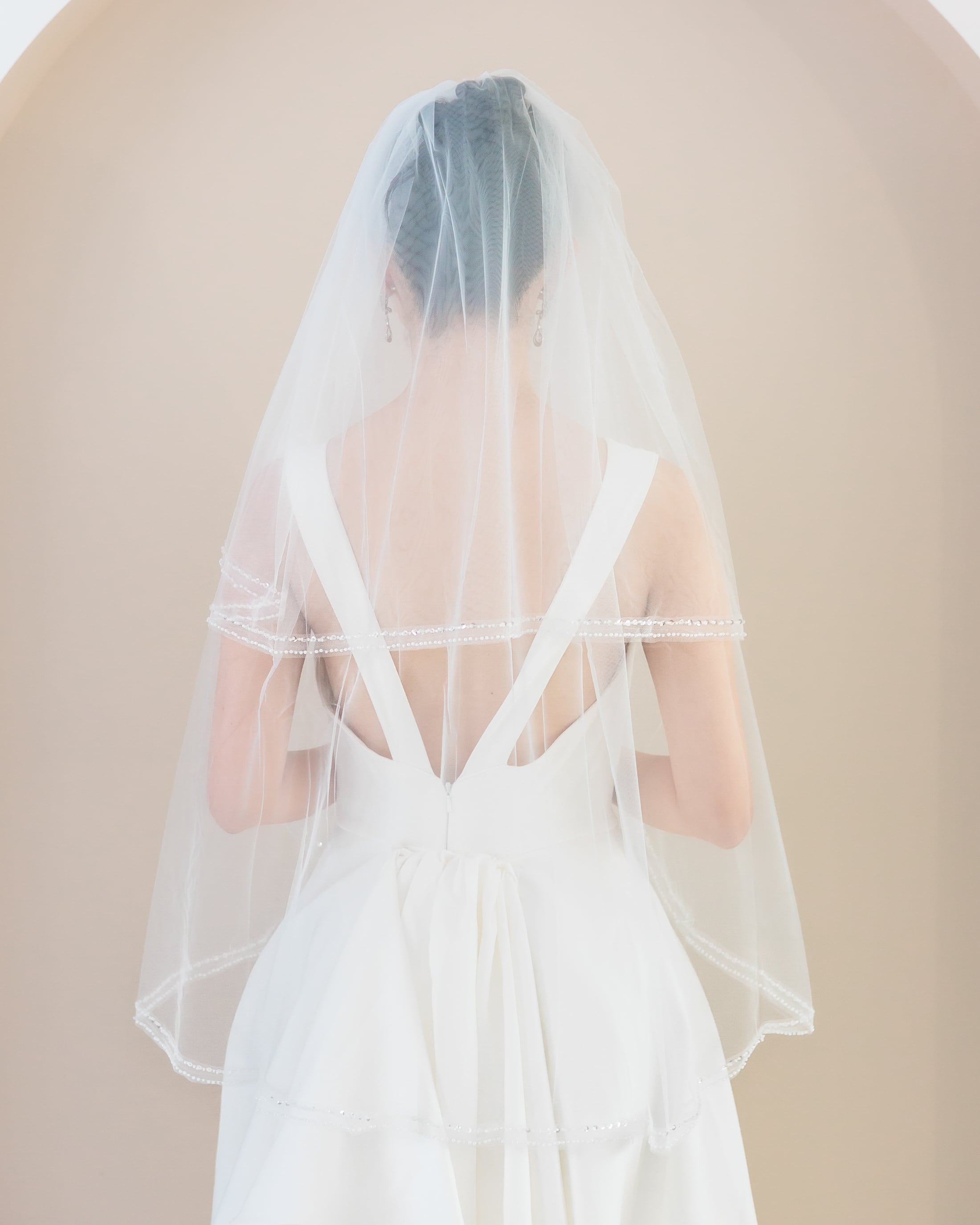 ダブルビーズラインミディアム丈ウェディングベール【VL2501-02