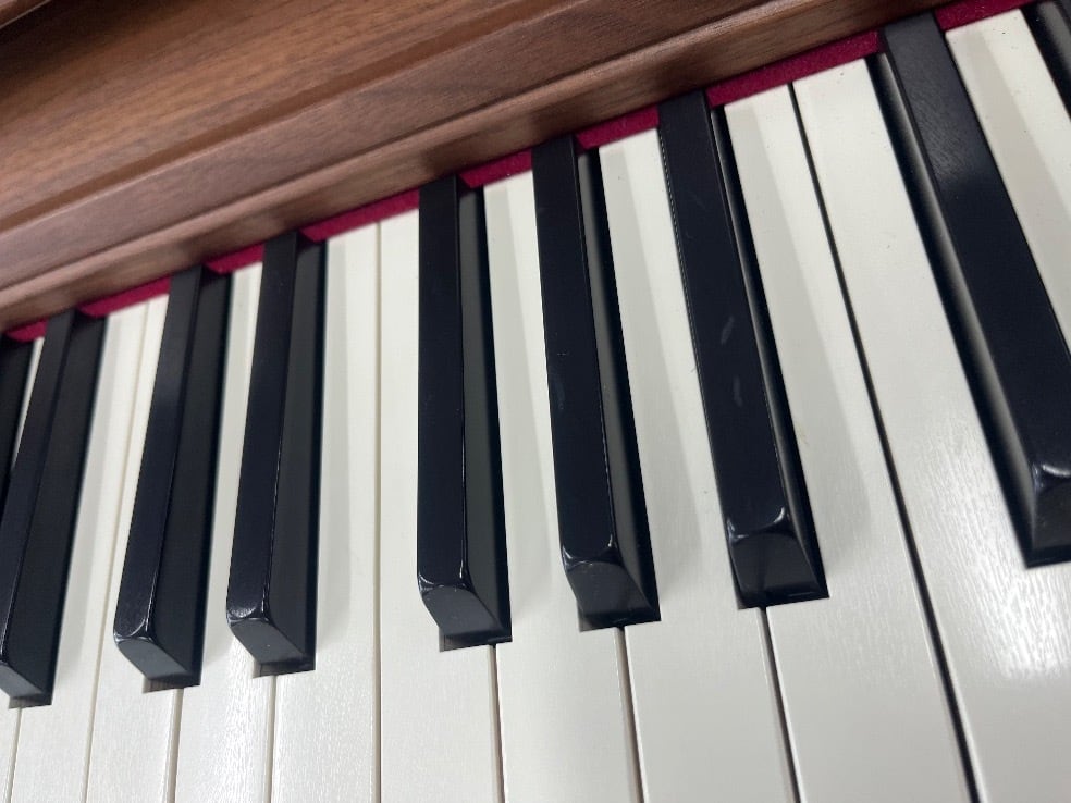 ★90931【電子ピアノ】ROLAND　KF10KW　19年製 ☆90931【電子ピアノ】ROLAND KF10KW 19年製 | リユース専門店エプコ
