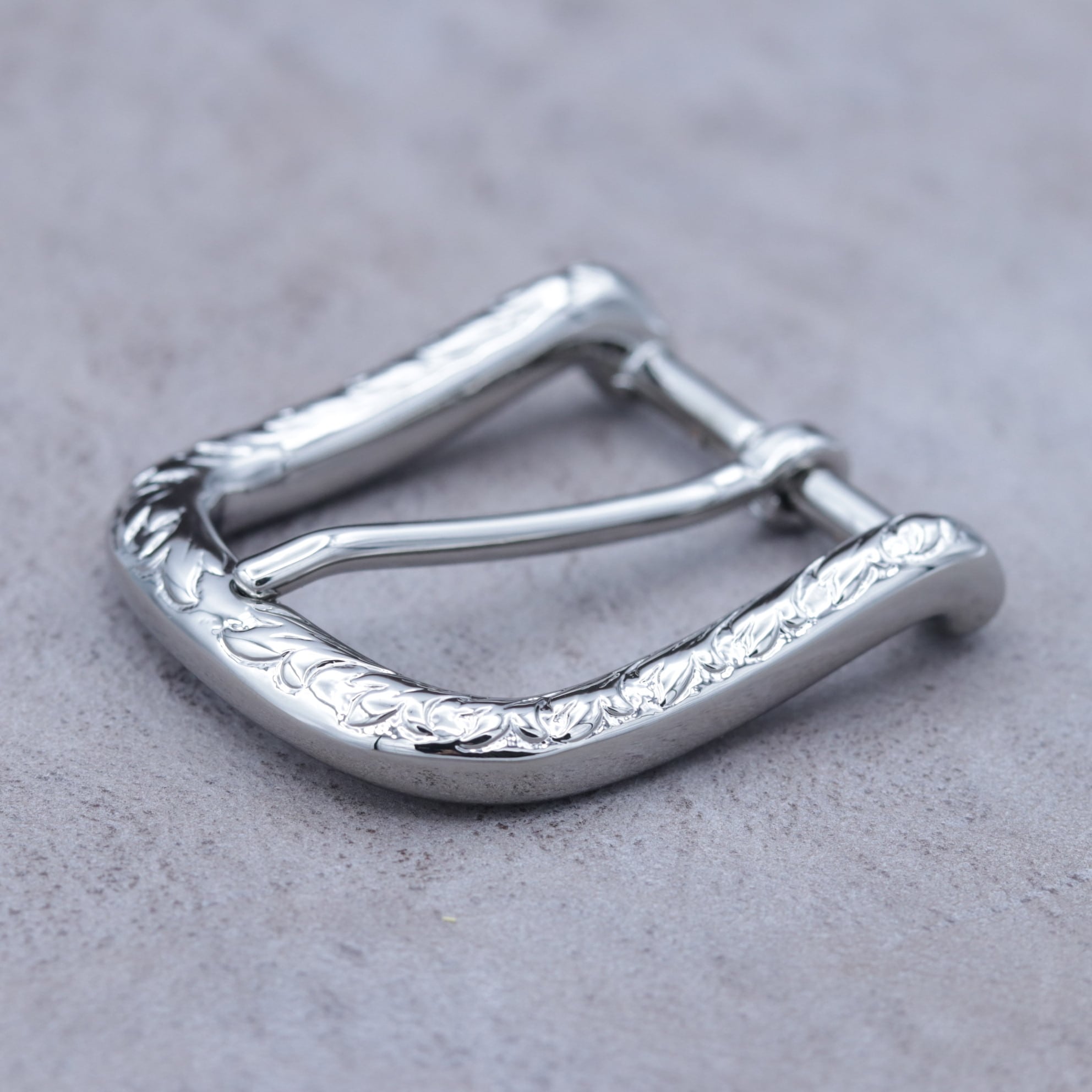 イタリア製　約30年前購入　ヴィンテージ　レア　美品未使用 OS5002】イタリア製 バックル 35mm幅 カジュアルベルト用 尾錠 Dリング