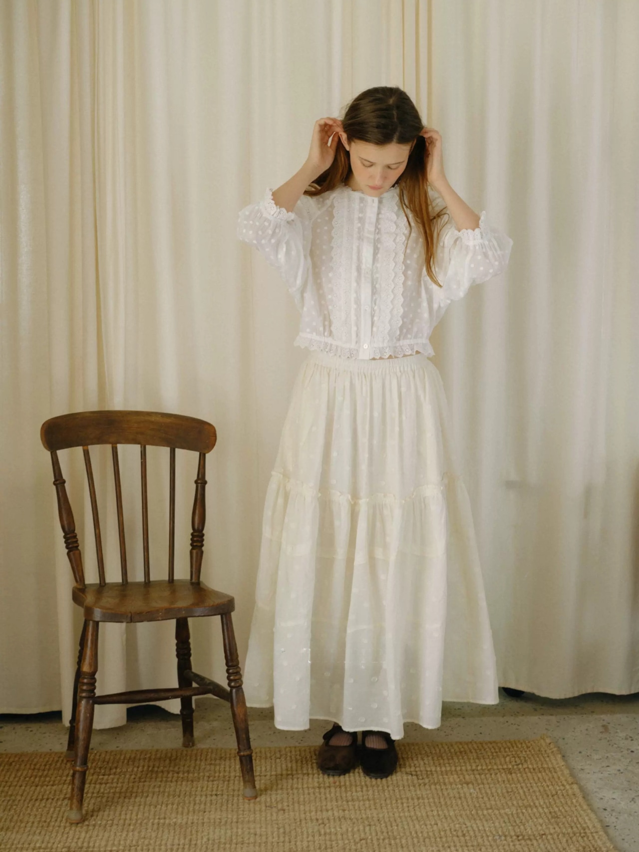 Fleurette Embroidery Lace Puff Sleeve Blouse F0840