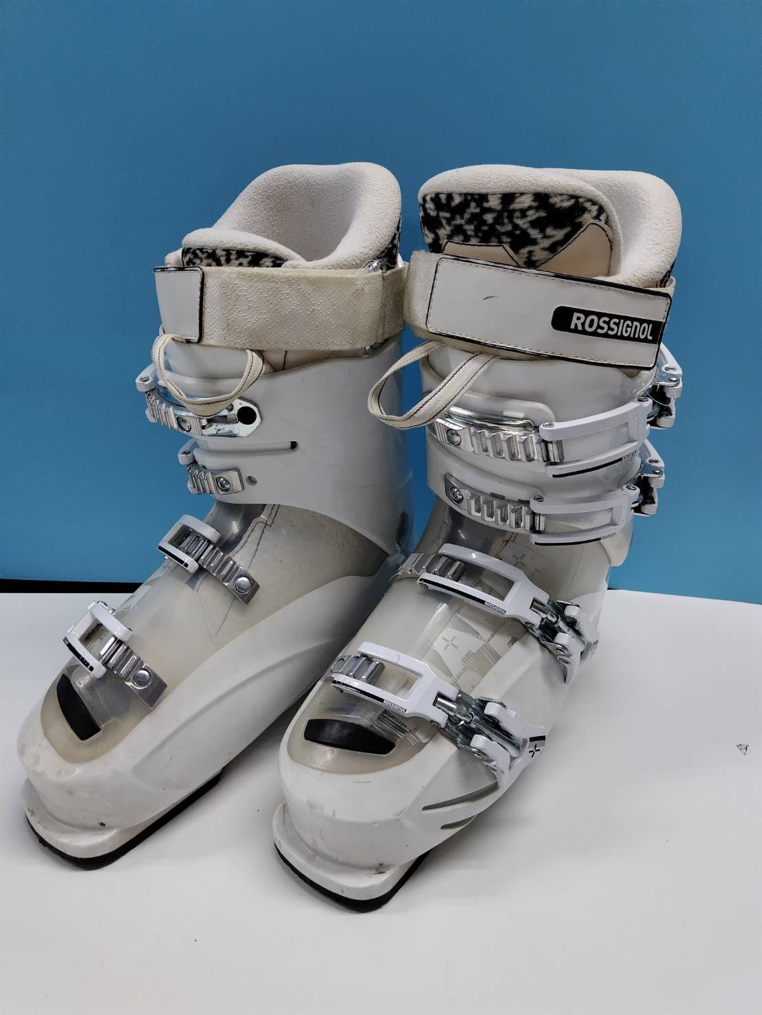 ROSSIGNOL KIARA SENSOR 50 スキーブーツ/25.5cm/298mm | 中古パソコン