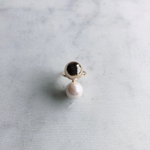 Vertical Pearl Ring  ベルティカルパールリング