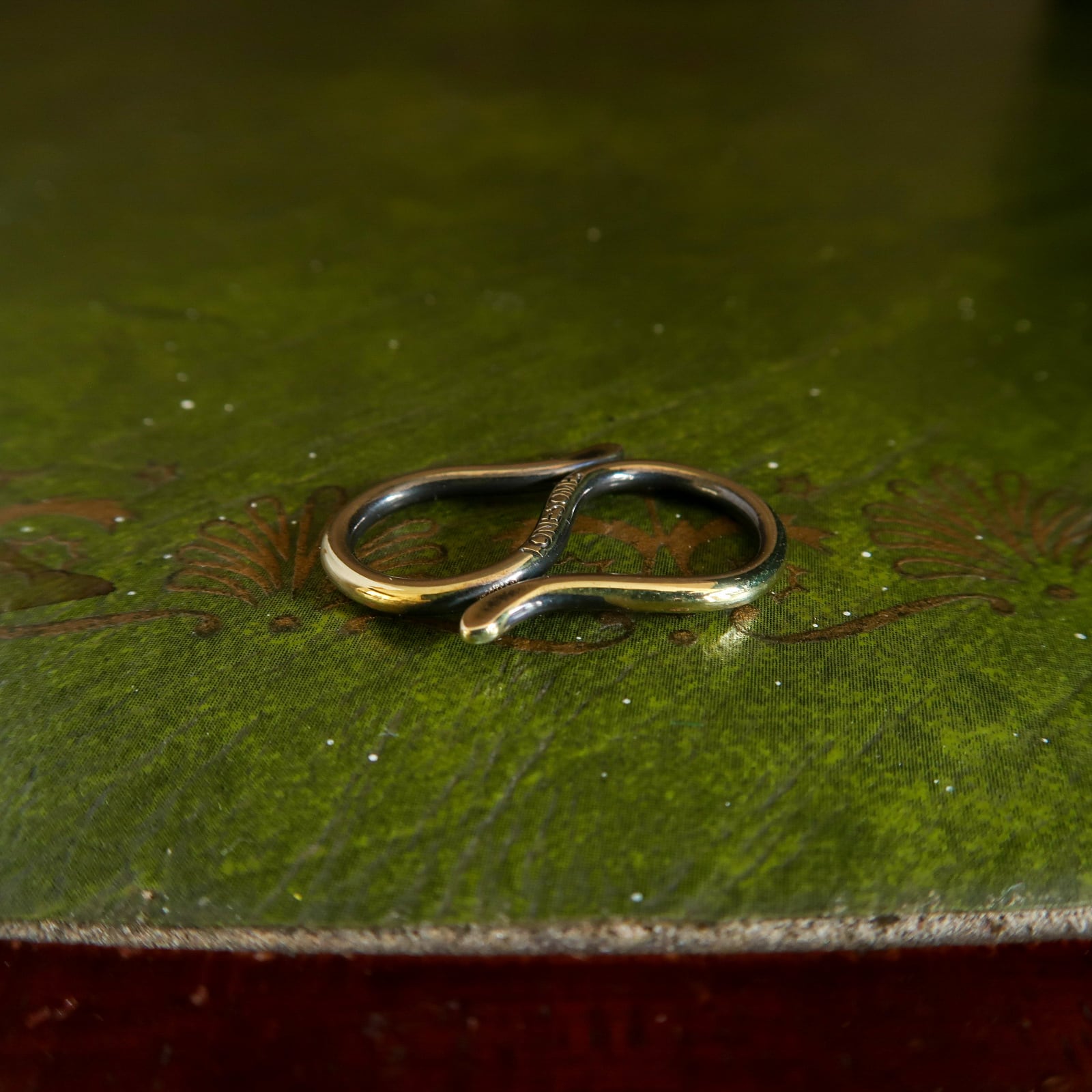 SNAKE SCARF RING -brass- ヘビのスカーフリング（スキニースカーフ用