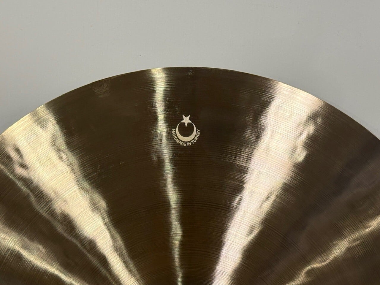 Ellis Cymbal 16