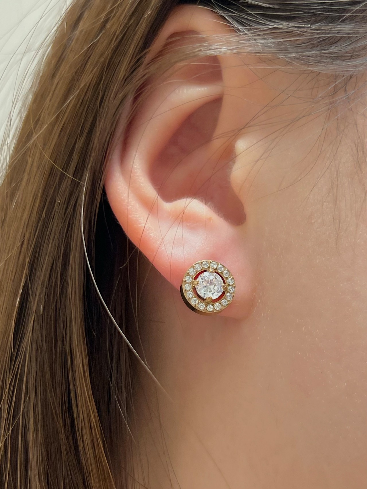 Halo zirconia pierce