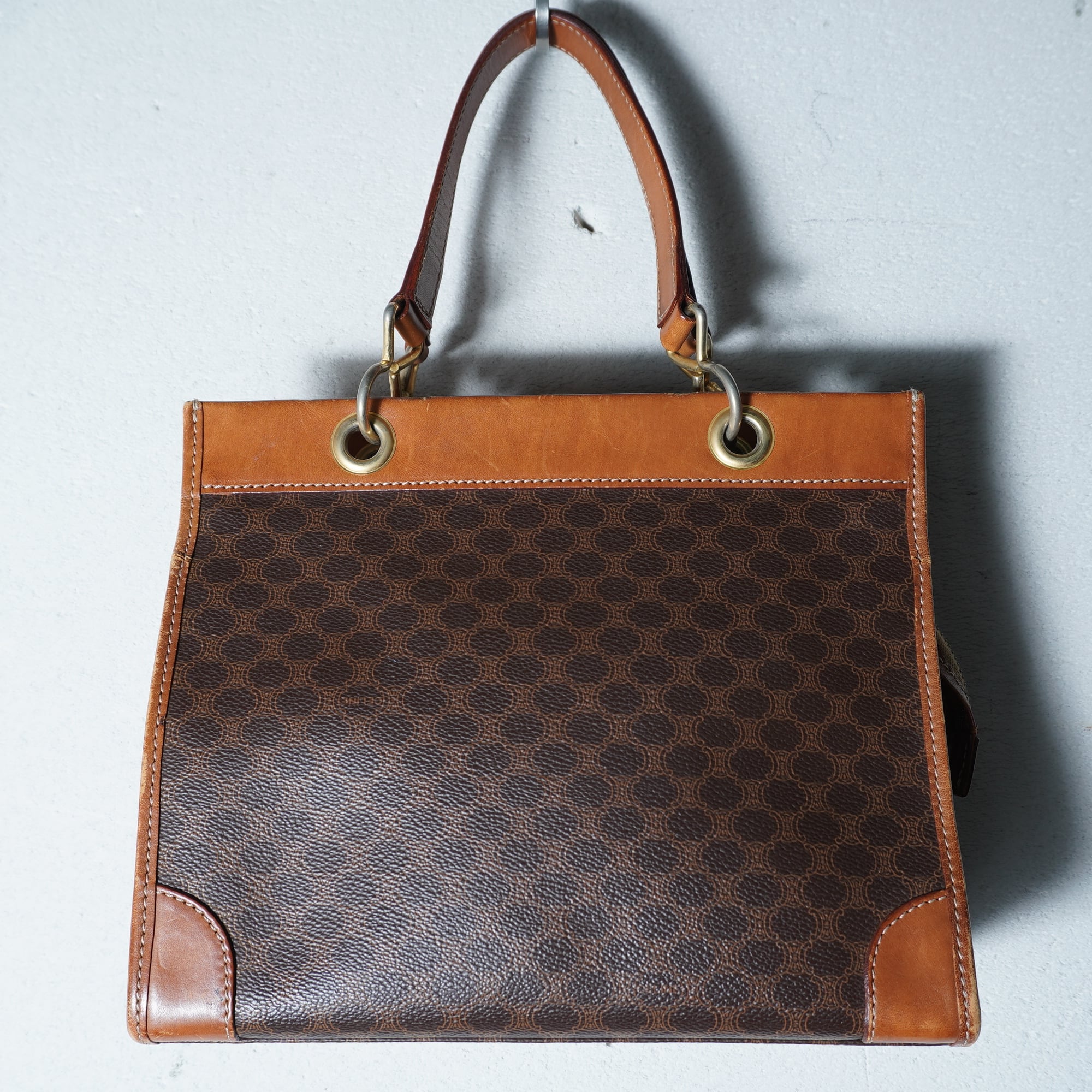CELINE】セリーヌ トリオンフロゴ マカダム柄レザートートバッグ brown