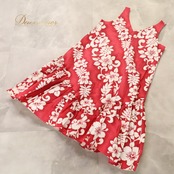 フラダンス 衣装 Royal Creations ロイヤルクリエーションズ ワンピース ドレス レッド系 ハイビスカス柄 花柄 植物柄 ハワイアンプリント ハワイアン アロハ フラ ダンス レッスン 練習 ノースリーブ フレアスカート 赤 白 ホワイト系 華やか 鮮やか かわいい おしゃれ ダンス衣装 練習着 レッスンウェア