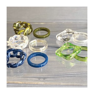 select：acril ring set
