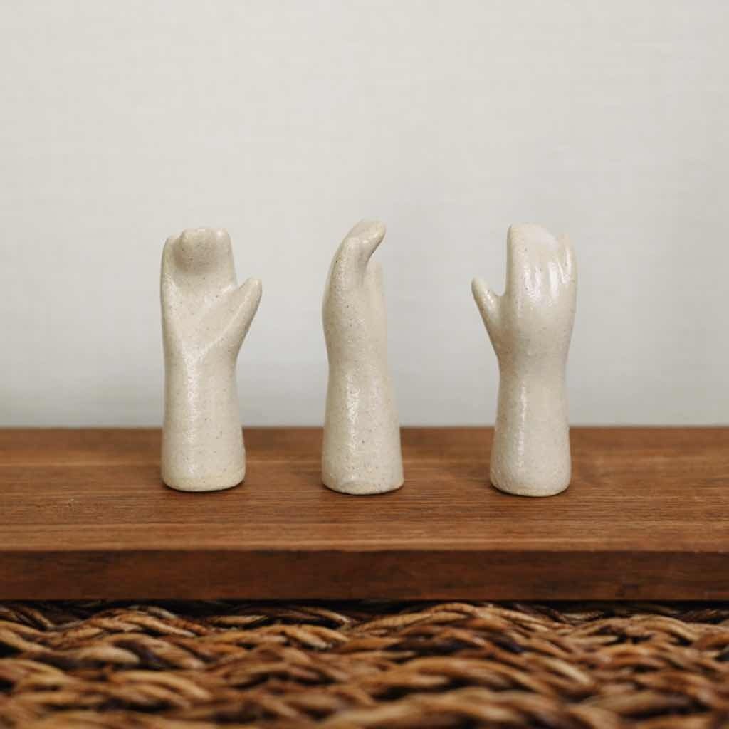 1/8 再入荷 】ちいさな手のオブジェ （パー）daijiinomata｜陶器 置物
