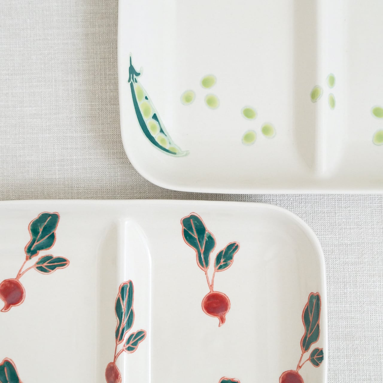 フレッシュアート角仕切皿（ビーン・ラディッシュ） | 菊祥陶器／工房