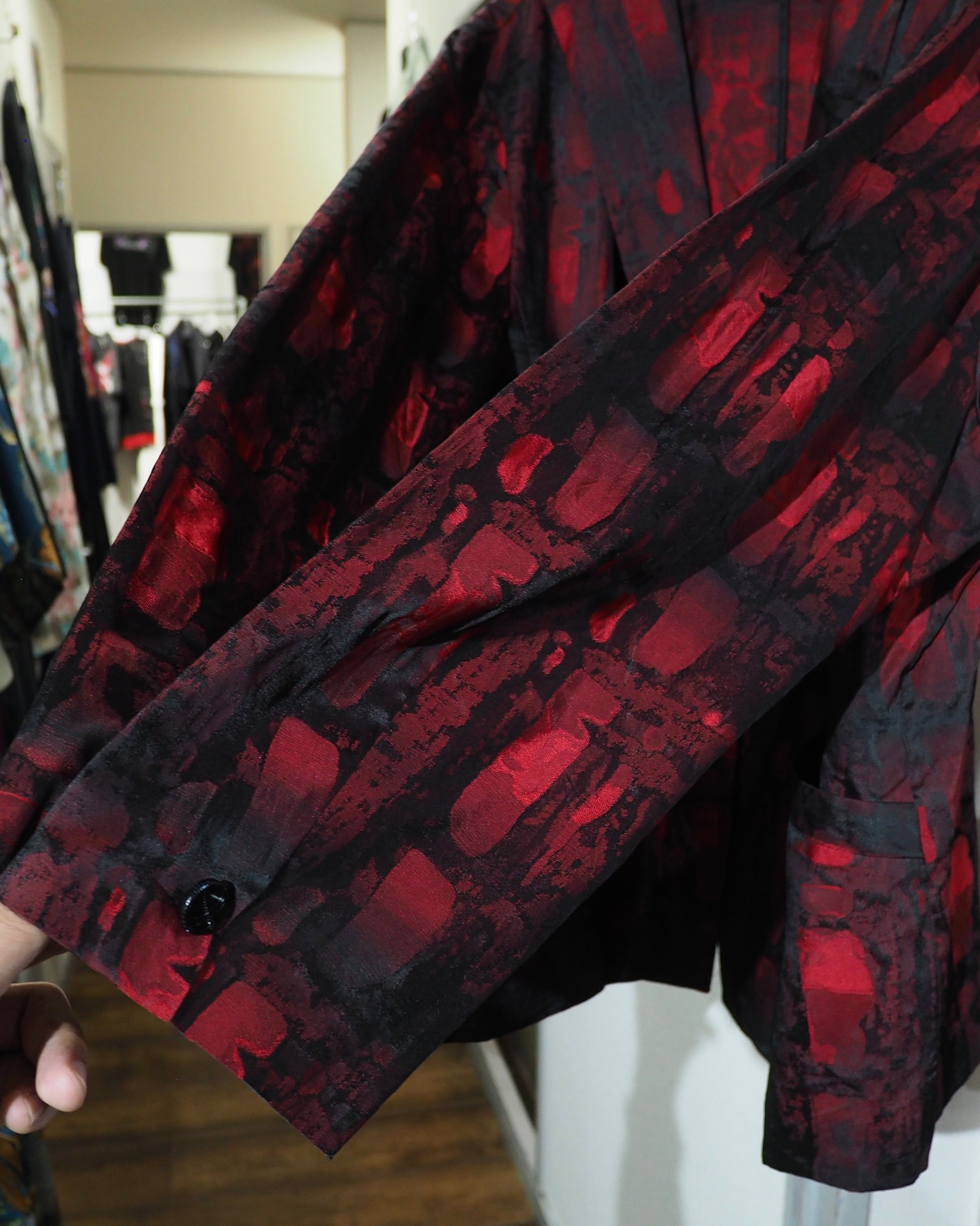 " 深紅 " Scale Embossed pattern Vintage loose Easy Tailored jacket