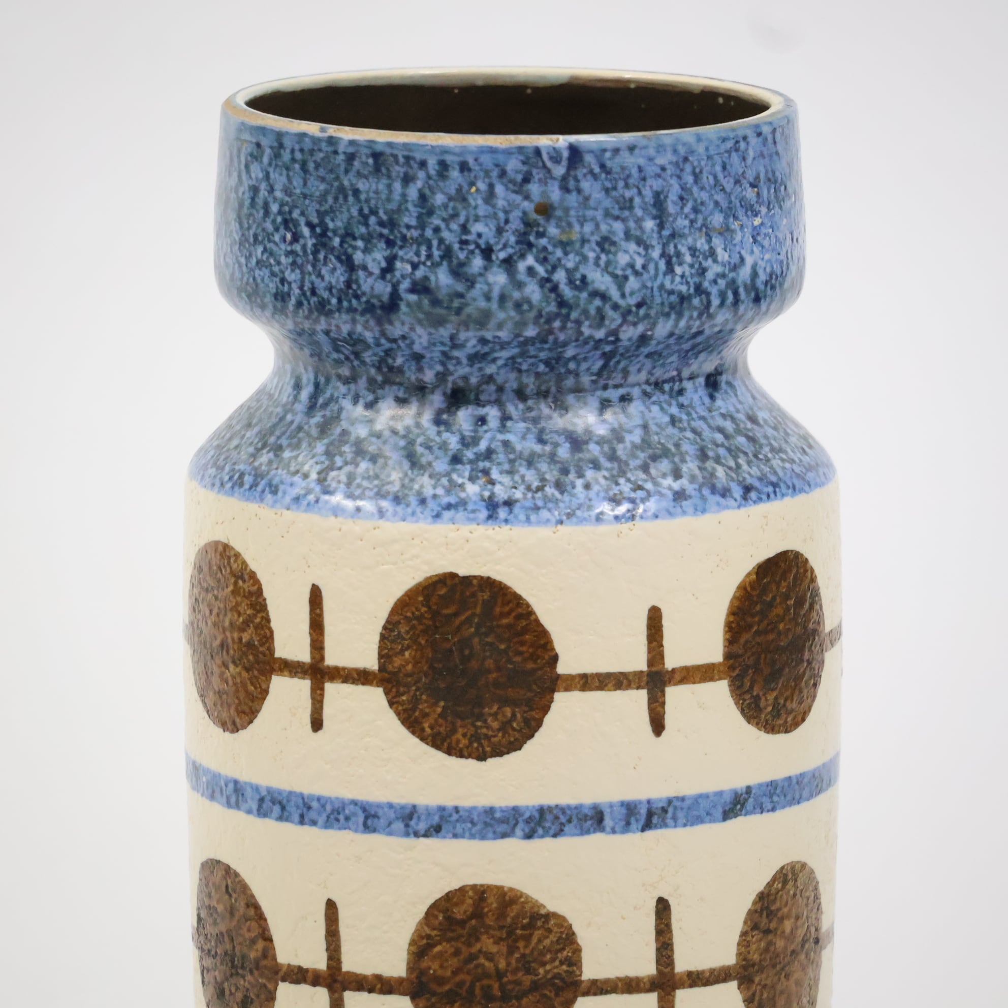 VEB Haldensleben-- 24.3cm | Fat Lava & German Art Pottery