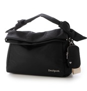 【Desigual】マルチポジションふかふかミドルバッグ