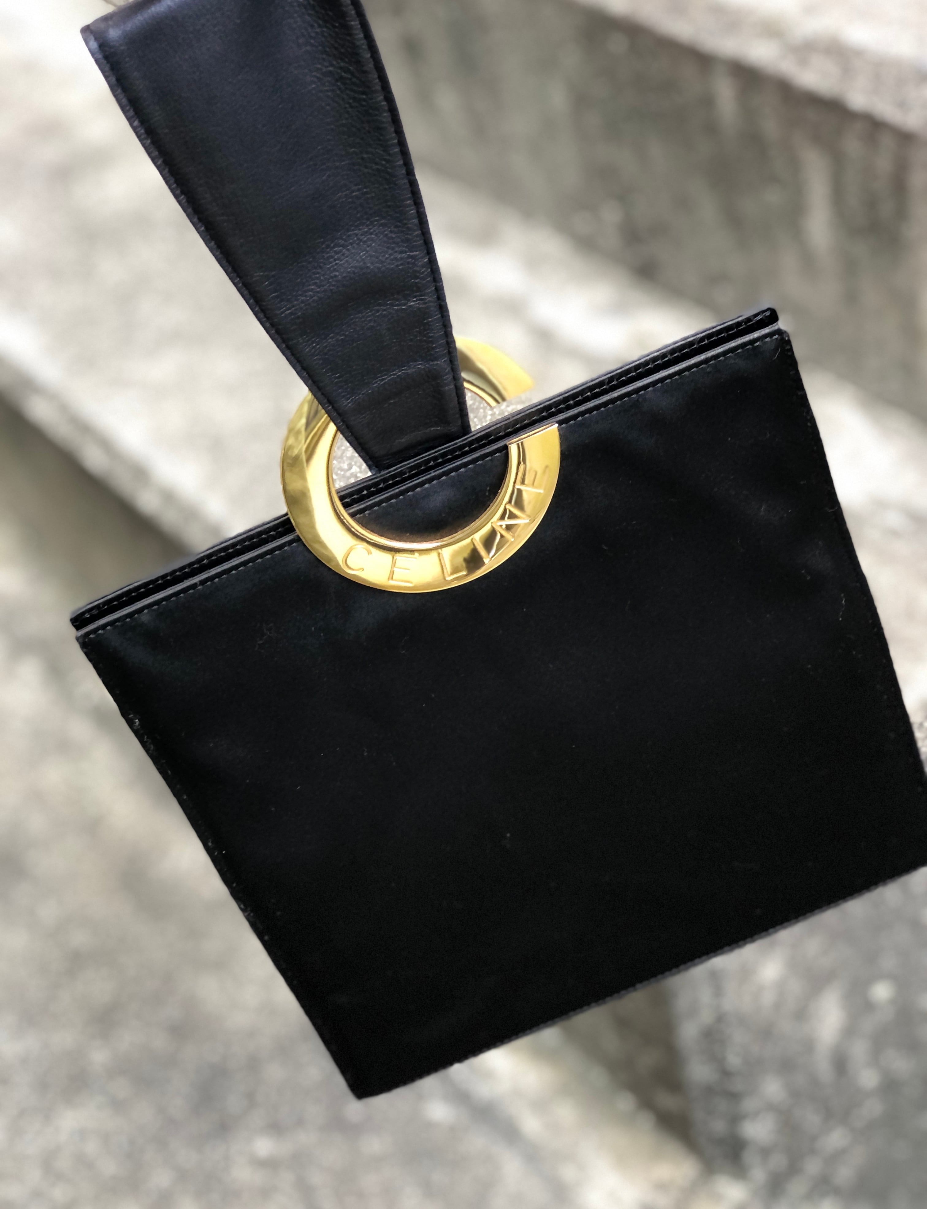 CELINE　セリーヌ　ロゴサークルモチーフ　サテン×レザー　ワンハンドル　ミニバッグ　ハンドバッグ　ブラック×ゴールド　vintage　ヴィンテージ　 オールドセリーヌ　2a4rtk | VintageShop solo powered by BASE