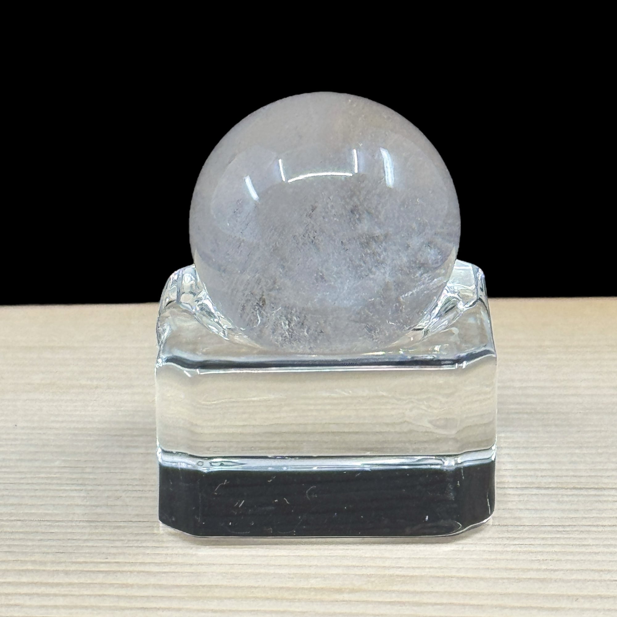 高千穂産 天照水晶 | 宮崎水晶と輸入雑貨 WEST RIVER