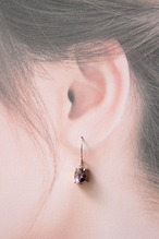 アメジストのシンプルピアス