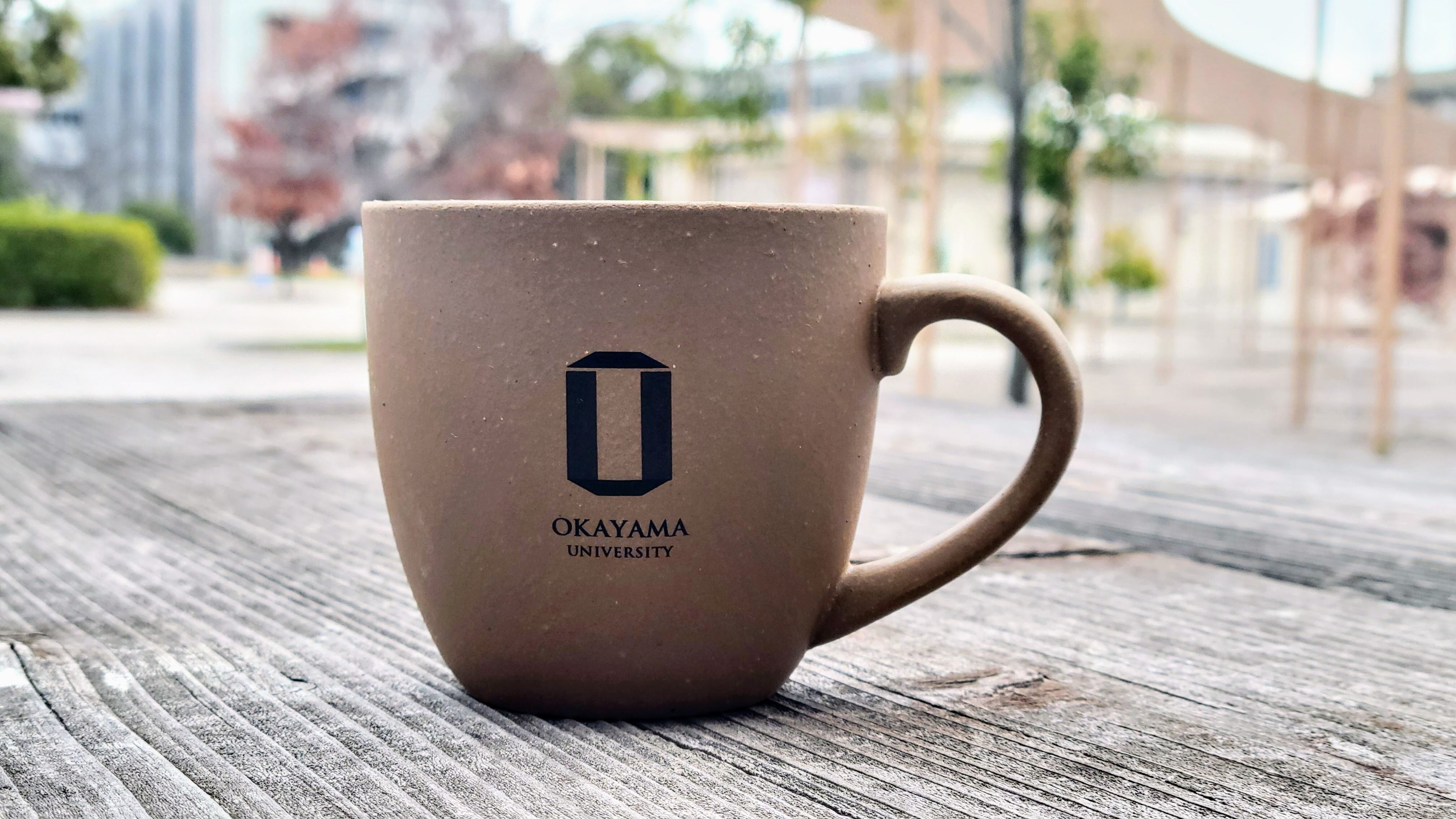岡大 備前焼マグカップ | 岡山大学オリジナルグッズ Online Shop