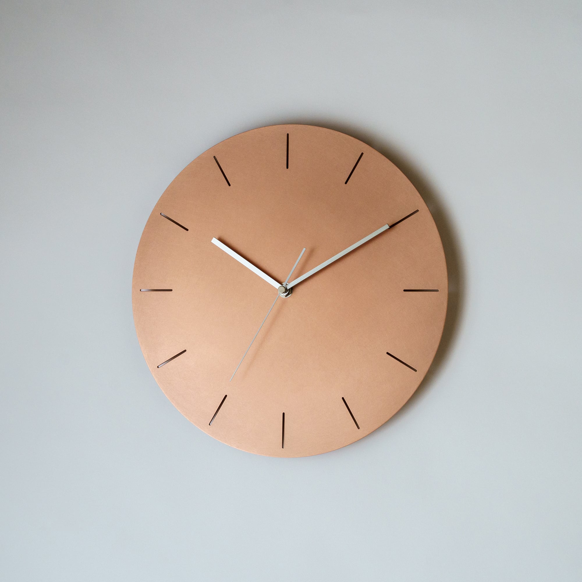 minimal wall clock 300 _ line / copper 壁掛け時計 300 線 / 銅 | KUMIJI