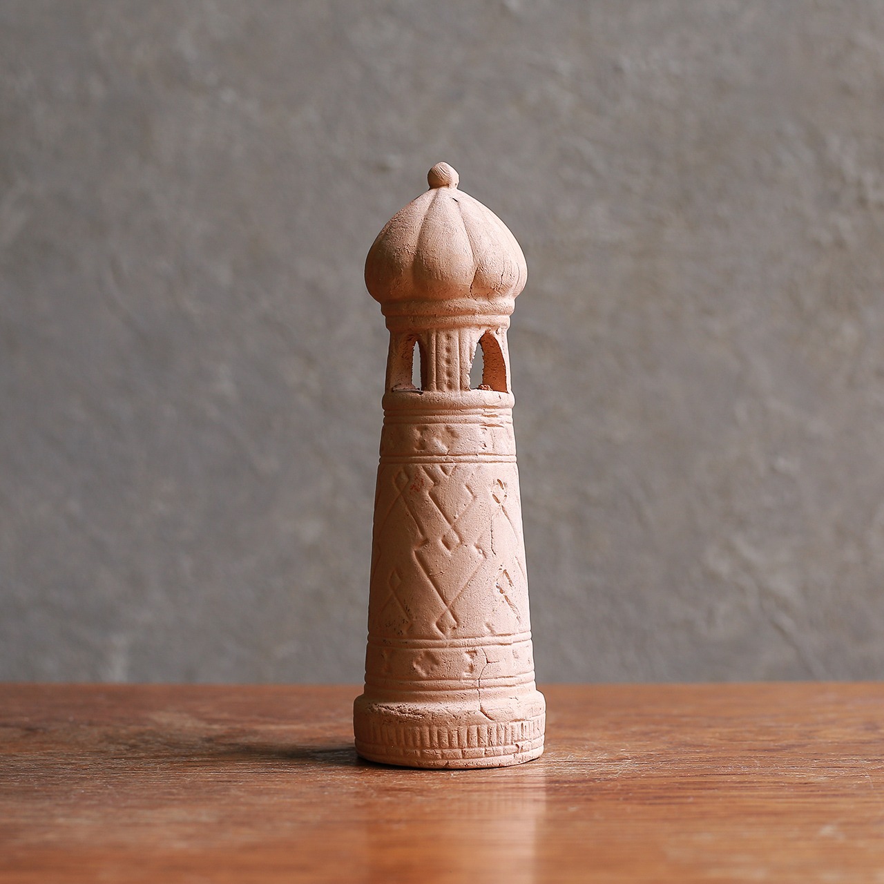 きのこ頭がかわいい、陶器の燈台