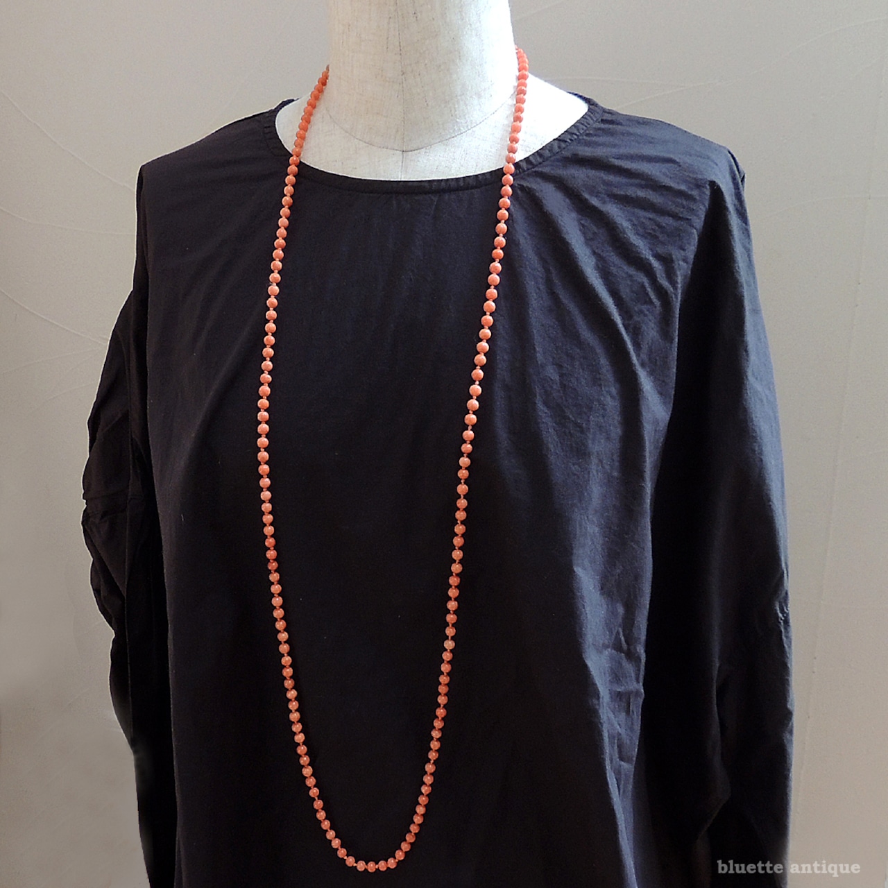 英国アンティークジュエリー 9ctゴールド コーラル ロングネックレス(ソーティングメモ付)
