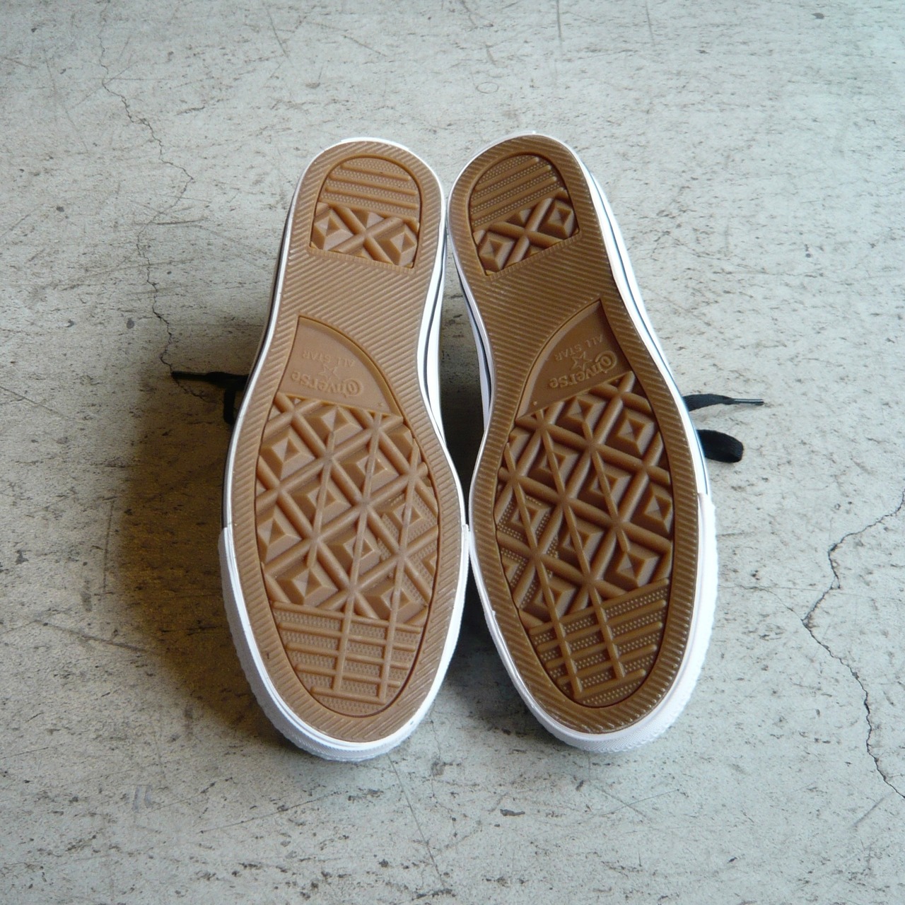 CONS CATS PRO LOW イエロー