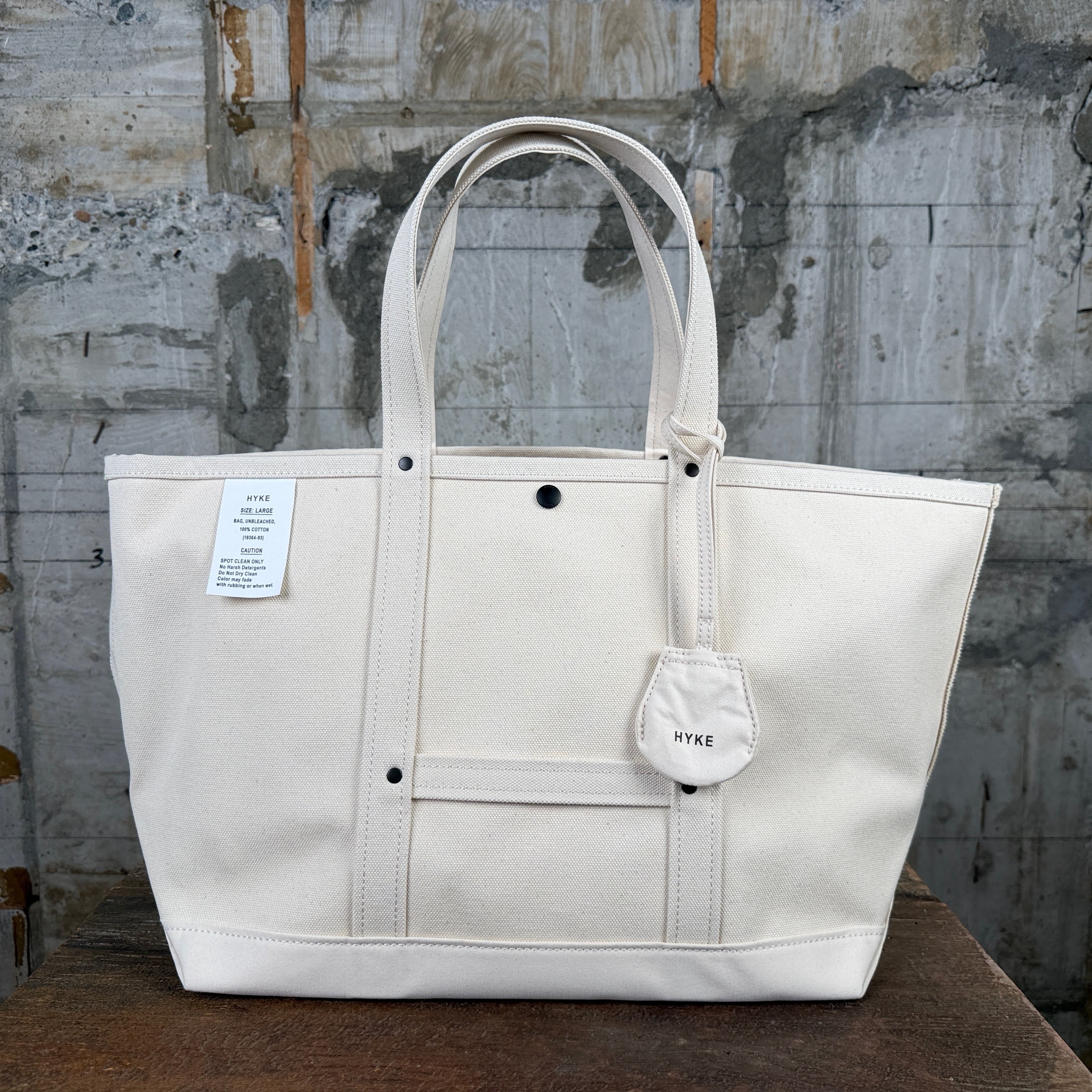 HYKE【ハイク】TOTE BAG (LARGE) (19364) | glamour online