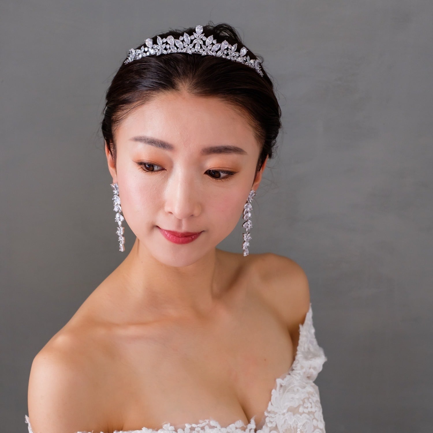 H-070 ウェディング アクセサリー 【キュービック ジルコニア H-070 ウェディング アクセサリー 【キュービック ジルコニア