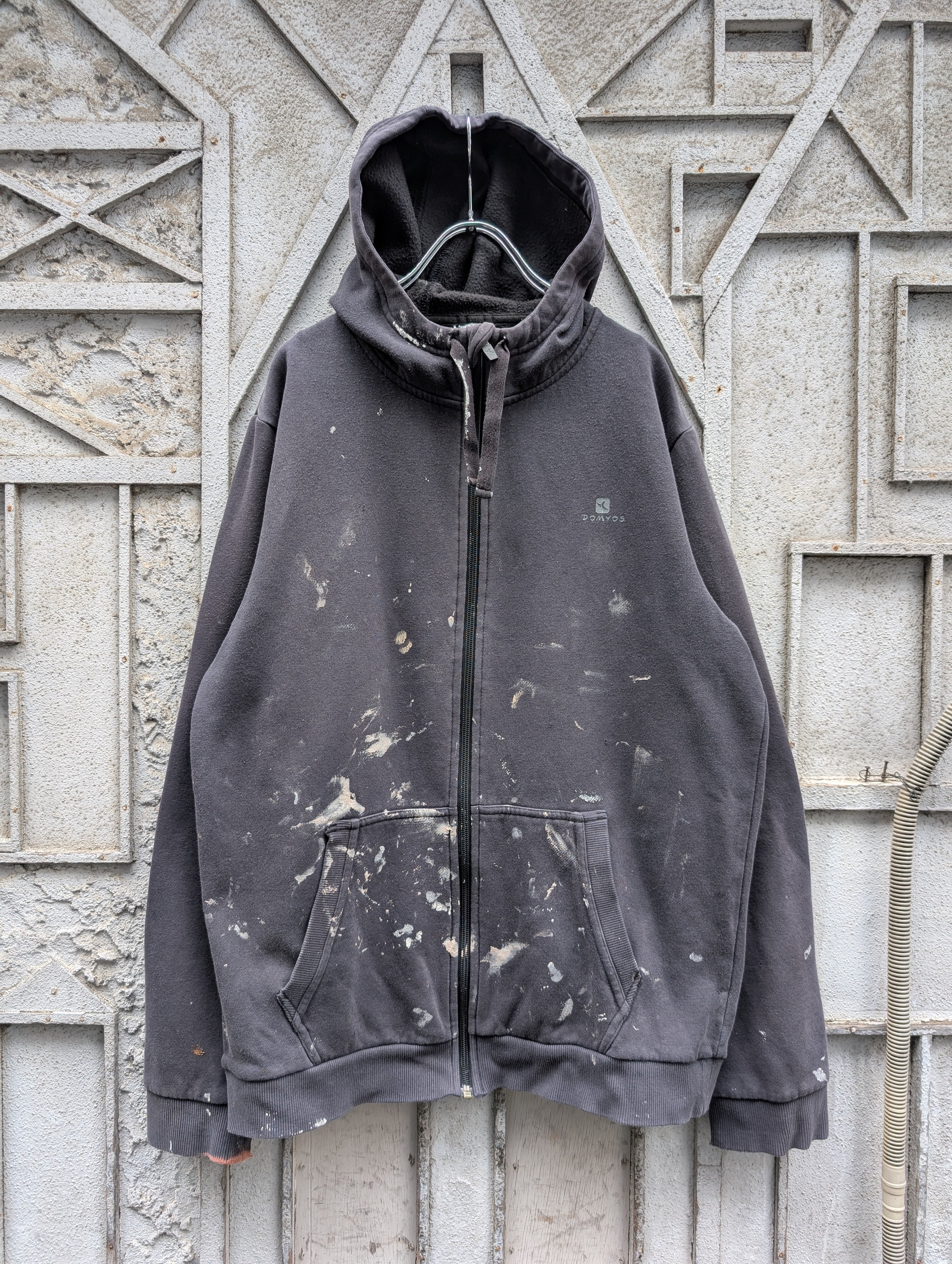 "DOMYOS" painting zip up hoodie