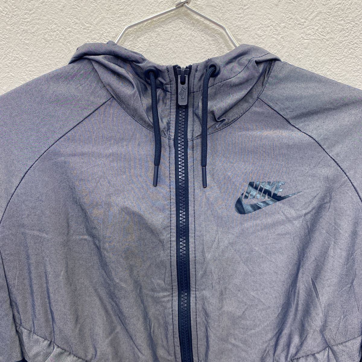 NIKE ナイロンジャケット　グレー　ネイビー NIKE ナイロンジャケット Sサイズ ナイキ ナイロンパーカー スポーツ