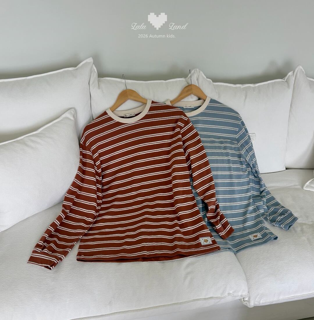 送料無料【予約】/ momセイントTシャツ /lalaland