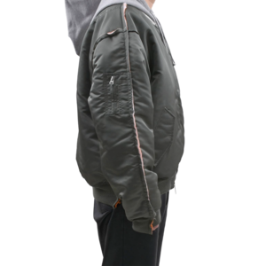 【VETEMENTS】BOMBER WITH ATTACHED HOOD