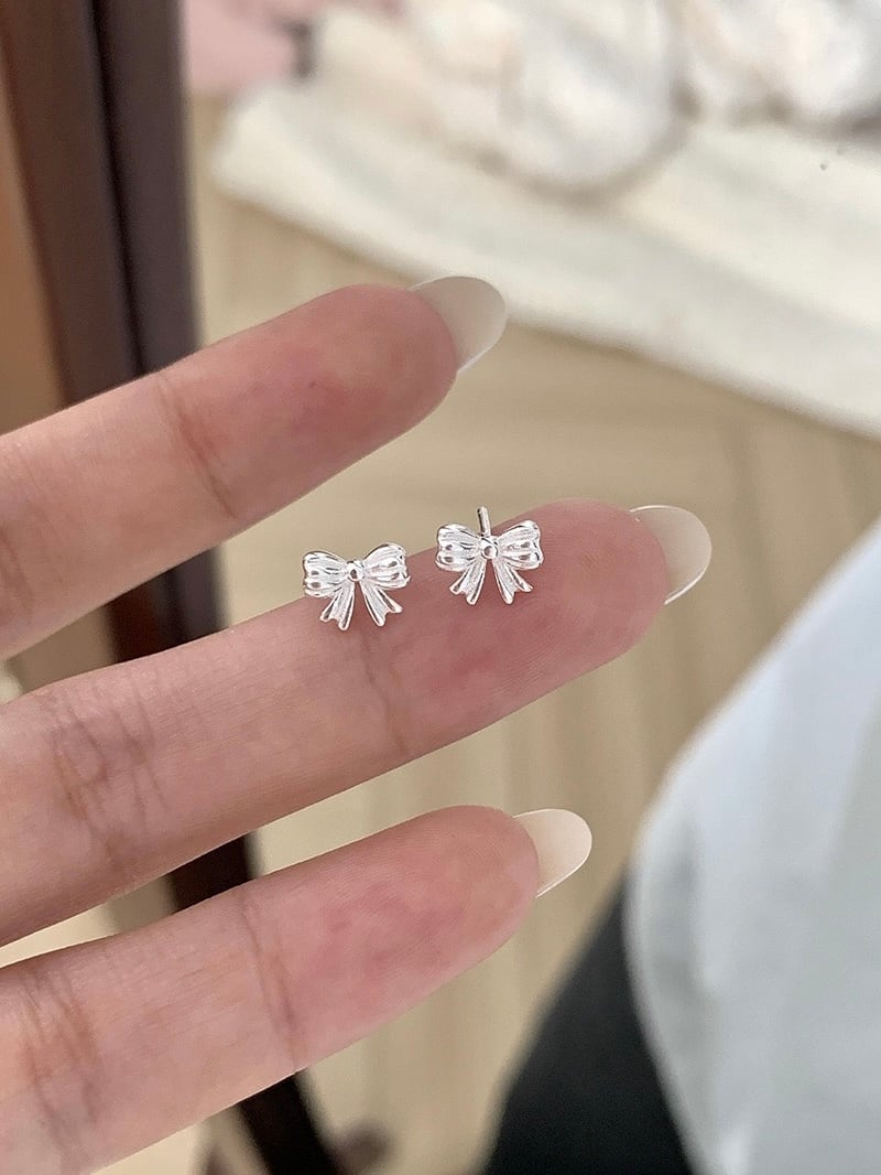 【即納商品】kleine ribbon pierce